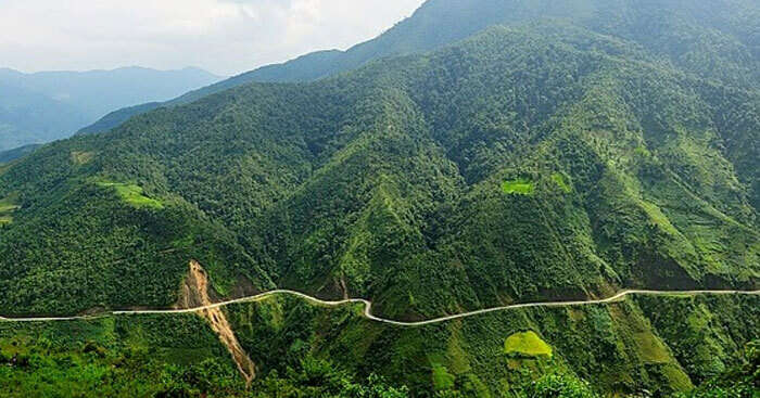 TOP 20 bài Nghị luận so sánh bài thơ Qua đèo ngang và bài thơ Thu Vịnh 2024 SIÊU HAY (ảnh 1)