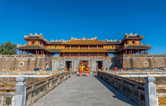 TOP 10 Sưu tầm tranh ảnh về một công trình kiến trúc độc đáo của đất nước ta (ảnh 1)