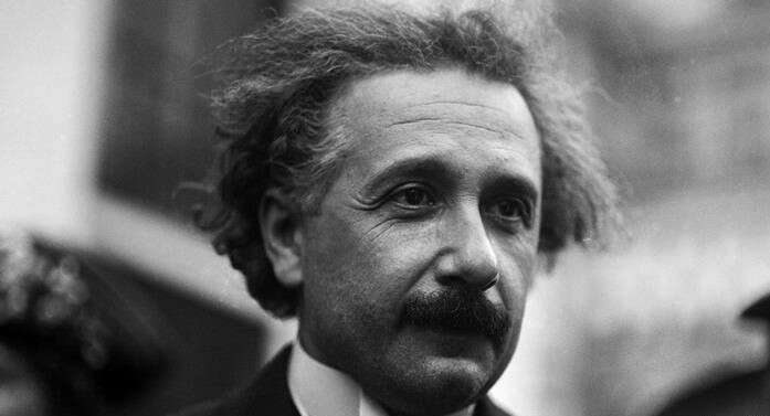 TOP 10 Viết 2 – 3 câu về một danh nhân, có dùng dấu gạch ngang (ảnh 2)