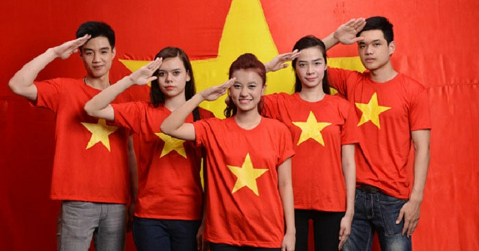 TOP 10 bài Phải chăng lòng yêu nước của mỗi người chỉ cần thể hiện khi Tổ quốc bị xâm lăng? 2023 SIÊU HAY (ảnh 1)