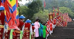 TOP 10 bài Viết bài văn nghị luận về một vấn đề đời sống: giữ gìn và phát huy giá trị văn hóa của dân tộc 2023 SIÊU HAY (ảnh 2)